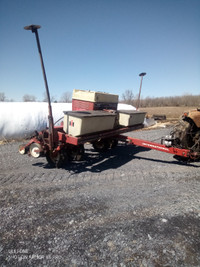 Nice International 800 corn planter