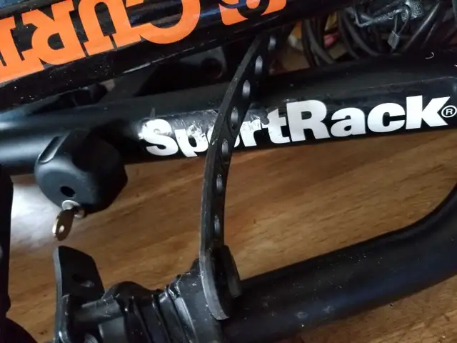 Locking bike rack  in Other in London - Image 5