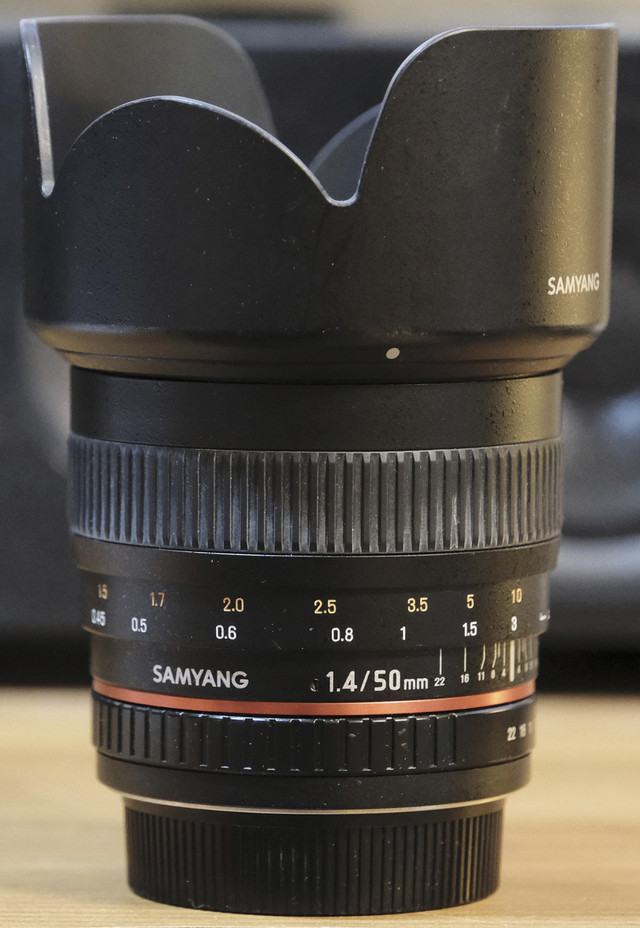 Samyang 50mm F1.4 Full Frame Lens for Canon EF Mount in Cameras & Camcorders in City of Toronto