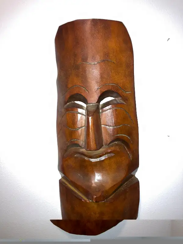 Masques Africains, sculptés in Arts & Collectibles in Laval / North Shore - Image 3