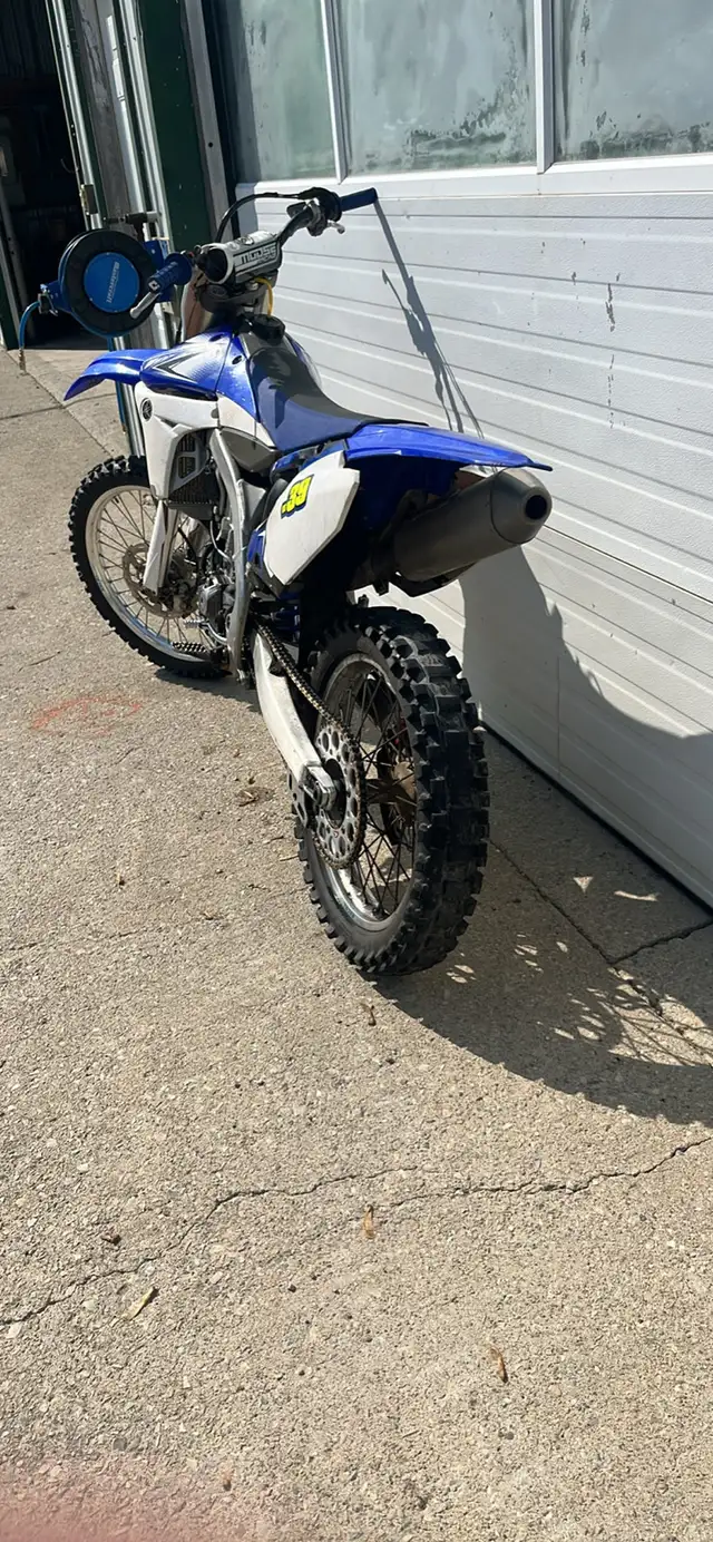 2012 yamaha yz450f in Dirt Bikes & Motocross in Hamilton - Image 5