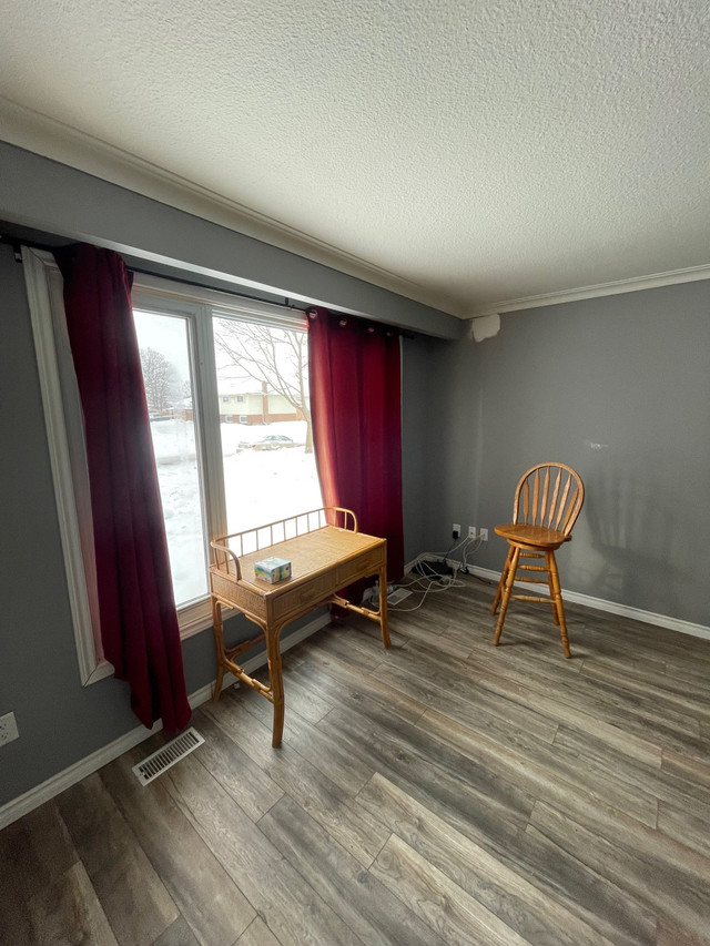 Room for rent Niagara college welland Room Rentals & Roommates St
