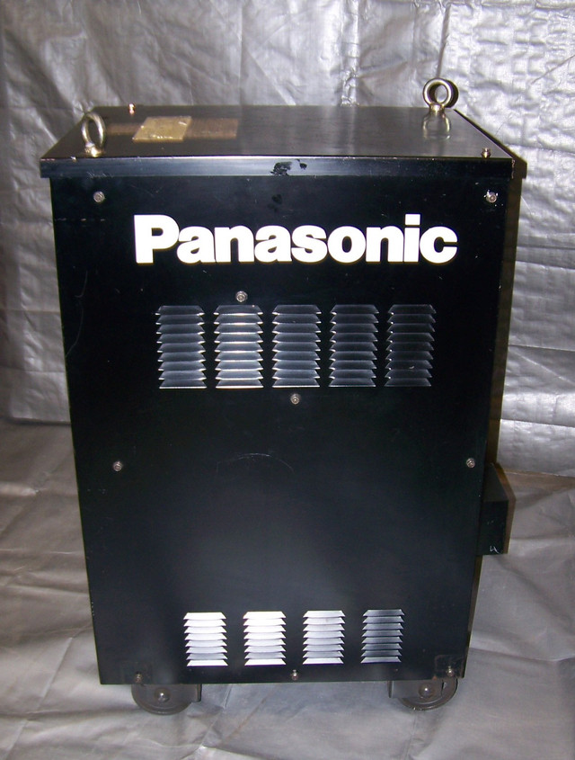 PANASONIC 500A pulse MIG welding power supply - USED in Other Business & Industrial in Oshawa / Durham Region - Image 3