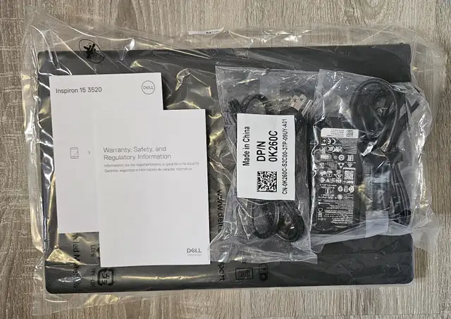 Dell Inspiron 15 3520 15.6" Touchscreen Laptop Win-11 - Like New in Laptops in St. Albert - Image 7