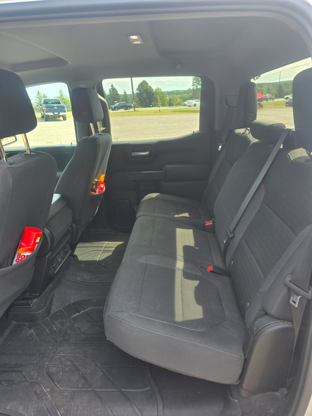 2020 Chevrolet Silverado LT 4X4 in Cars & Trucks in Sudbury - Image 3
