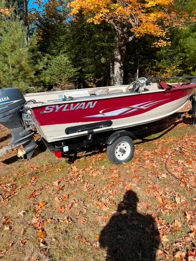 fish finder ,electric motor, live fish well