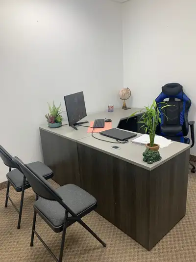 New Executive Offices for Rent in Prestigious Downtown Brampton! Elevate your business with a brand-...