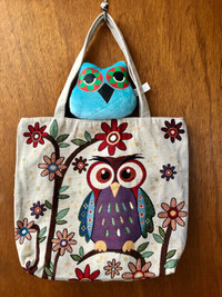 Canvas tote bag with unique floral owl pattern