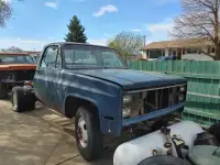 1985 GMC Sierra Classic 1-ton Cab & Chassis