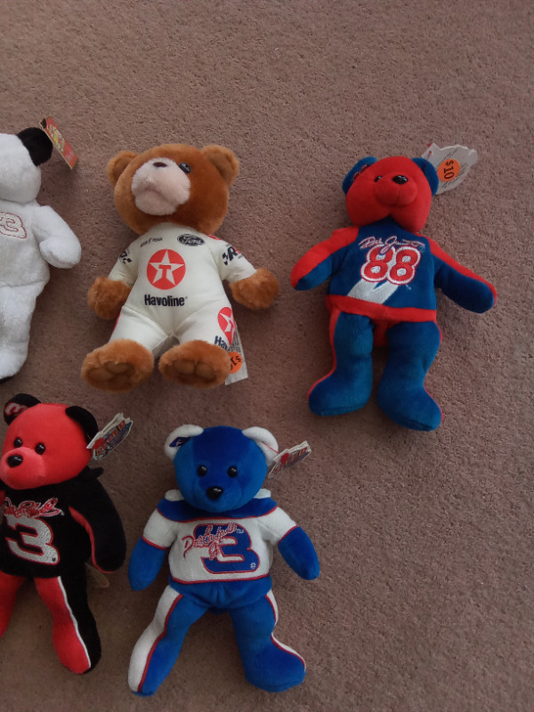 Nascar Beanie Teddy Bears in Arts & Collectibles in Kingston - Image 2