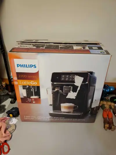 Philips 2230 Latte Go Slightly Used Great Condition Like New In , View more