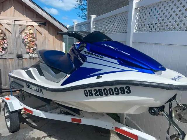 Aquatrax R-12 Honda Jetski in Personal Watercraft in Sarnia - Image 9