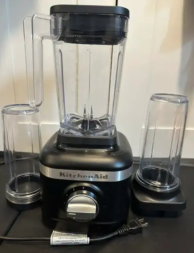 Like New - KitchenAid K400 black blender, View more