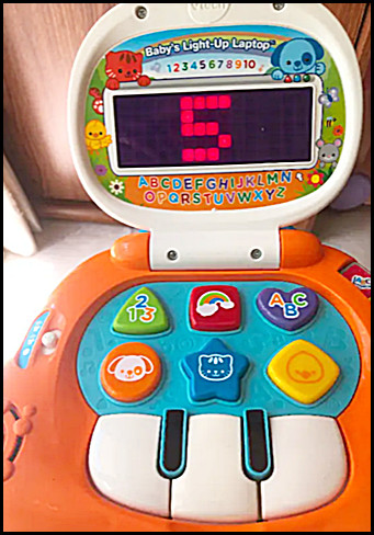 Vtech Light-Up Laptop with Piano $15 in Toys in Winnipeg - Image 3
