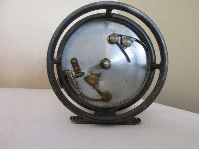 Vintage Hardy Fishing Reel in Fishing, Camping & Outdoors in Moncton - Image 2
