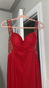 Beautiful Red Party Dress