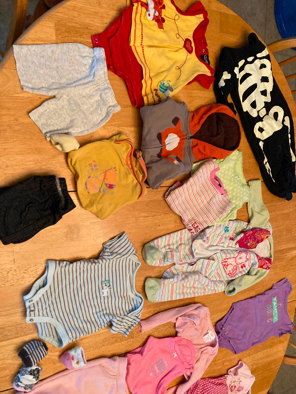 Linge bébé fille/garçon 0-9M dans Vêtements - 3 à 6 mois  à Granby - Image 3
