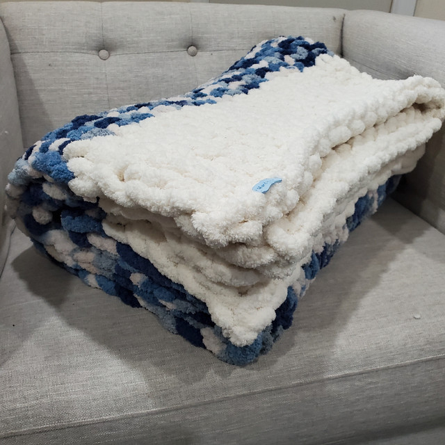 White and Blue Chunky Knit Blanket 45×50 in Home Décor & Accents in Cambridge - Image 4
