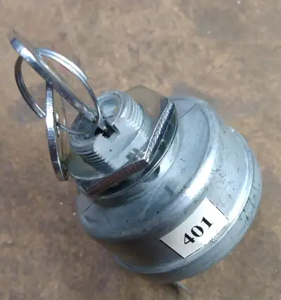 LAWN TRACTOR IGNITION SWITCH NEW WITH KEYS, View more