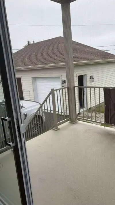grand condo meublé , 3 chambres, 4 lits, Arvida