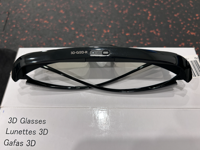 Sharp AQUOS AN3DG40 Active 3D Glasses (Black) NEW in Video & TV Accessories in City of Toronto - Image 5