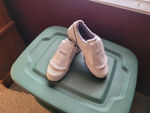 Golf Shoes in Golf in Kitchener / Waterloo - Image 4