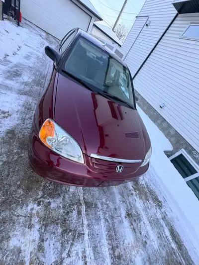 FIRM!!! Manual. 264,675 kms Runs and drives good no issues. No lights on. Comes with summer tires As...