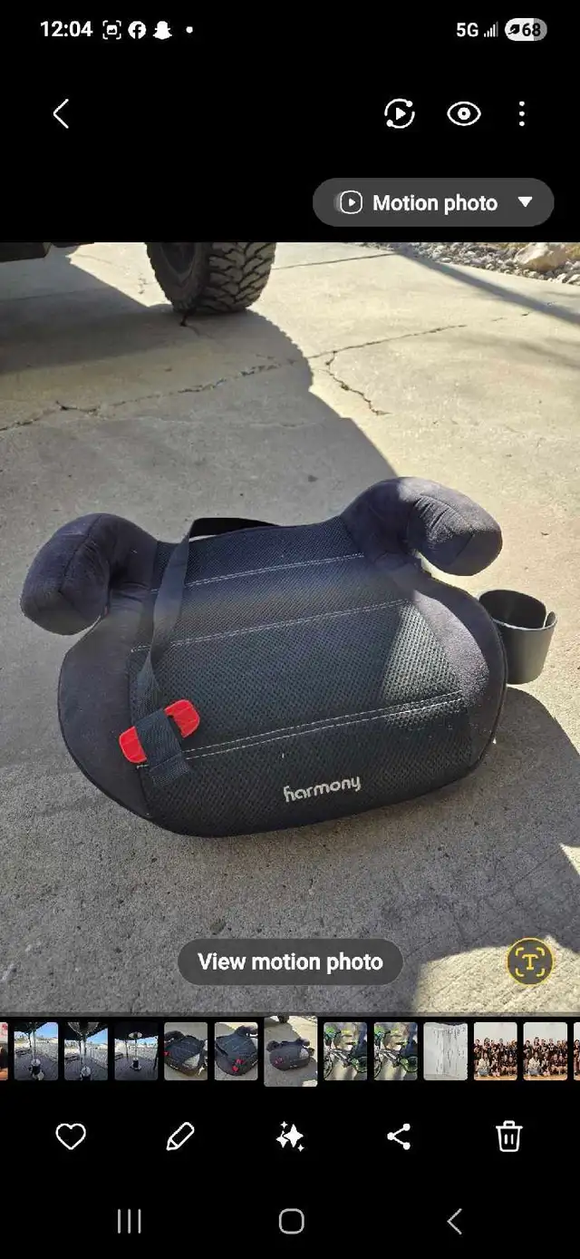 Harmony Booster Seat in Strollers, Carriers & Car Seats in Edmonton - Image 2