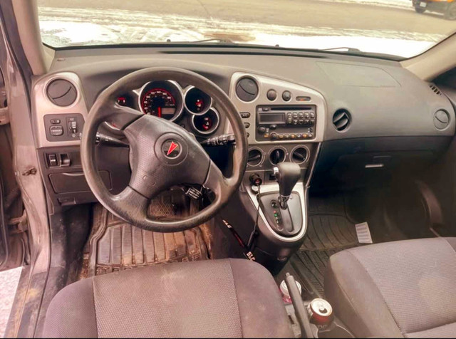 2005 Pontiac Vibe in Cars & Trucks in Brockville - Image 4