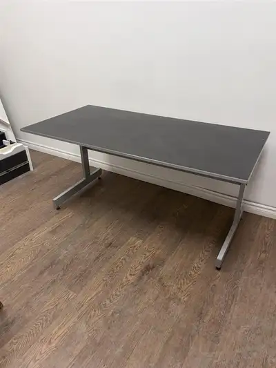Bureau Ikea Jerker foncé, View more