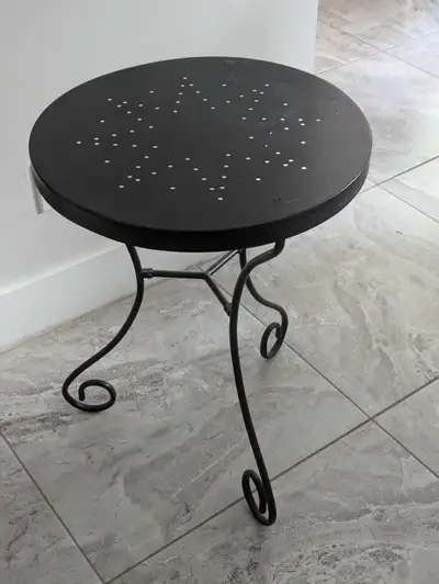 bed /coffee table - table de chevet /basse, View more