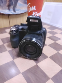 Fujifilm Finepix s2950 Camera