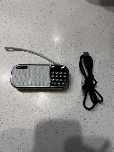 Radio FM / Lecteur MP3, View more