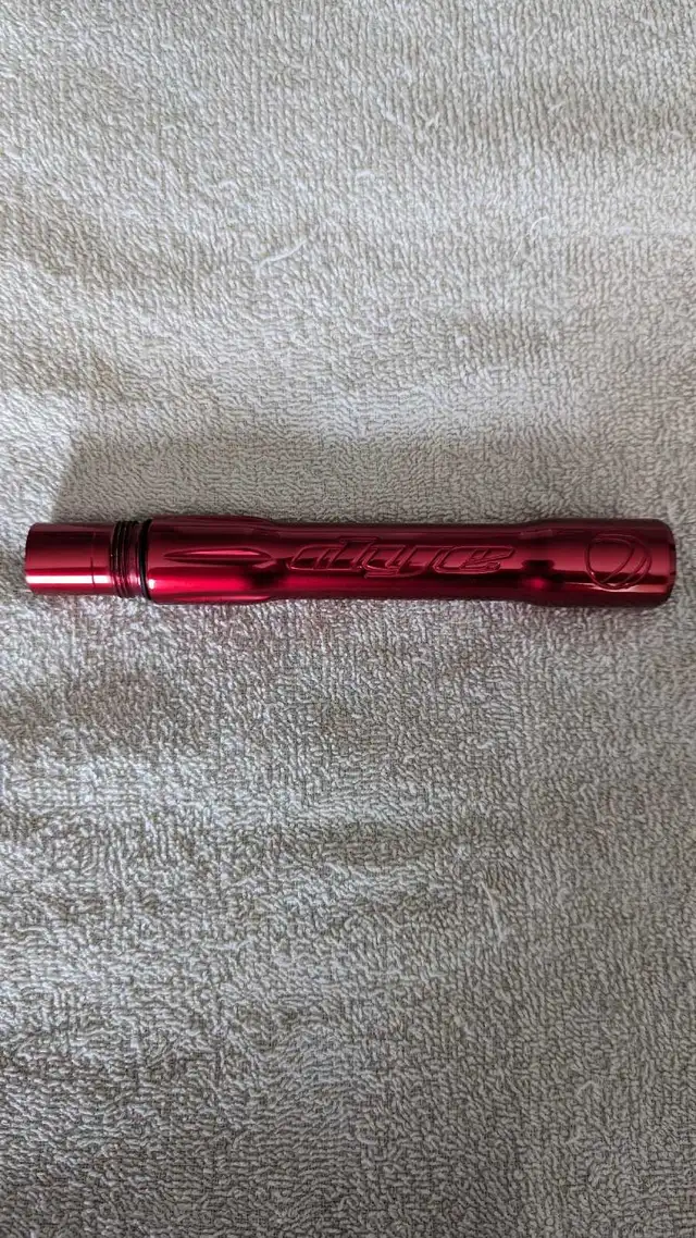 Dye Ultralite + Boom Stick + 12 inch tip in Paintball in West Island - Image 2