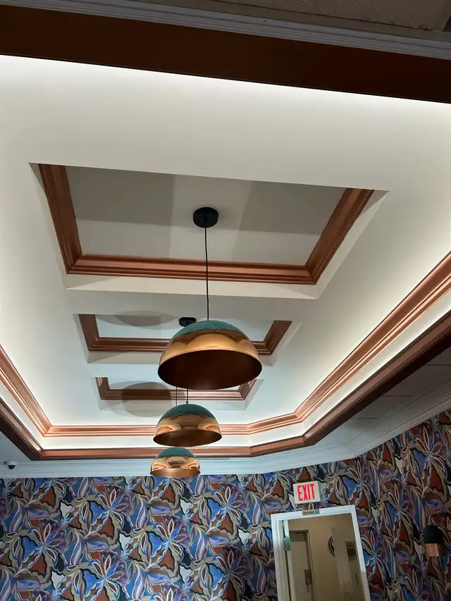 Electrician537087572727582729