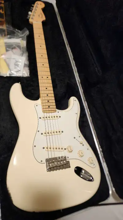 fender American Standard Stratocaster, View more