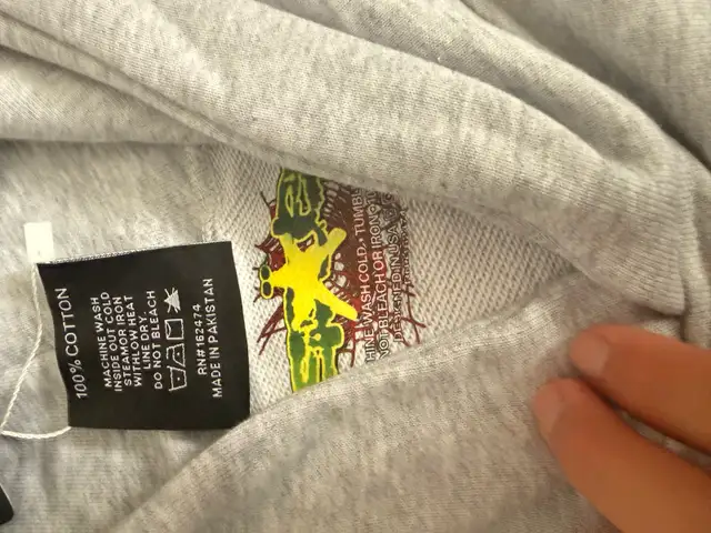 Sp5der Hoodie Rep same details in Kids & Youth in Markham / York Region - Image 6