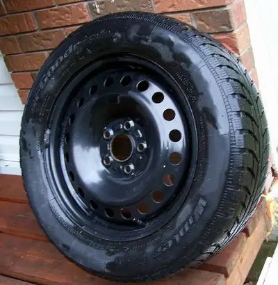 Set of four on rims, P215/60R16 exc cond, still lots of tread 5x108mm bolt pattern (used on a ford c...