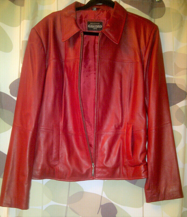 NEW BEAUTIFUL RED LEATHER JACKET byBoutique of Leathers -Size 18 in Women's - Tops & Outerwear in Calgary