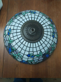 16 INCH DECORATIVE STAINED GLASS LAMP SHADE 