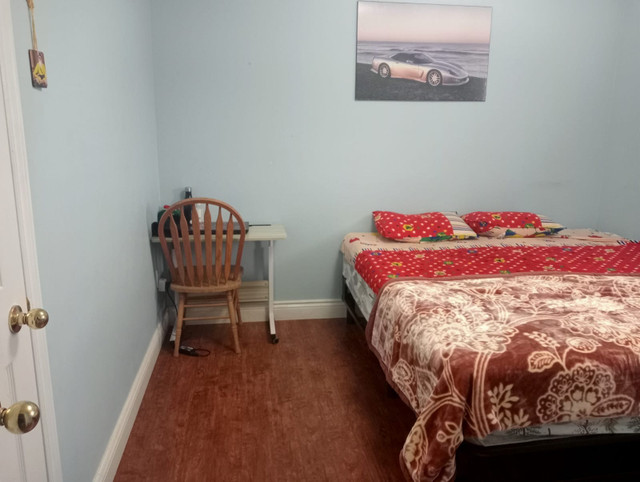 A room for rent only for girl in Room Rentals & Roommates in Mississauga / Peel Region
