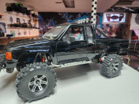 RC4WD truck with scx10 chassis 