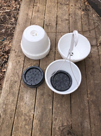 Starter trays and garden pots