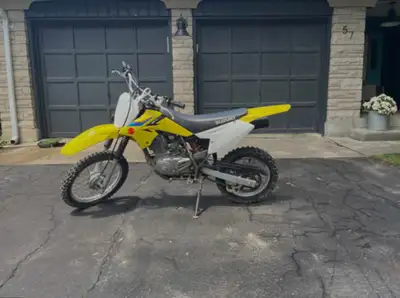 2019 Suzuki 125cc dirt bike
