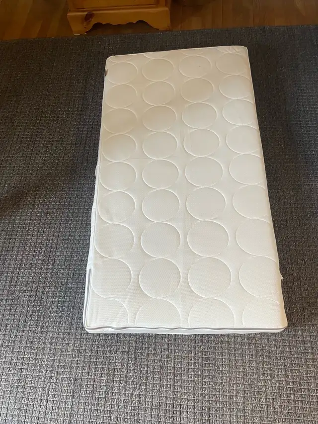 IKEA crib and mattress in Cribs in North Bay - Image 5