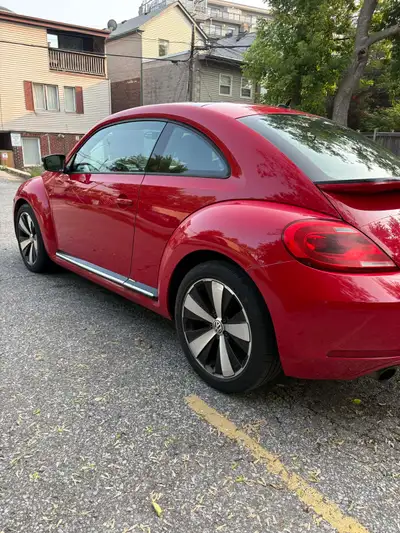Being Sold AS IS. 2012 VW Beetle 2.0 TSI 200 hp, 6-speed automatic DSG with Tiptronic18" Twister all...