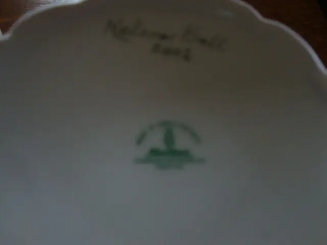 HAAS & CAJZEK HANDMADE TEA POT PORCELAIN in Arts & Collectibles in Norfolk County - Image 6