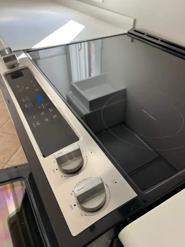 Whirlpool Range62863270798082122