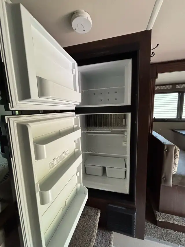 Palomino Real-Lite MAX HS-1912 (modèle 2020) | RVs & Motorhomes | Laval ...