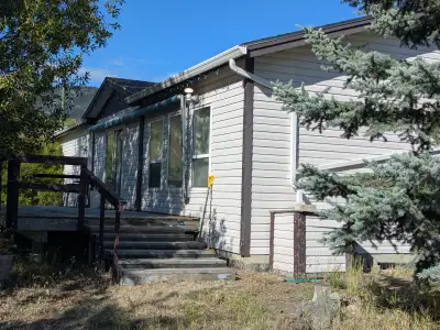 Looking for affordable acreage with room to grow, ride, and enjoy the outdoors? This fenced 5-acre p...
